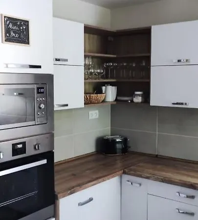 Apartman Bee Happy