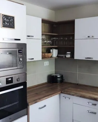 Апартаменты Bee Happy