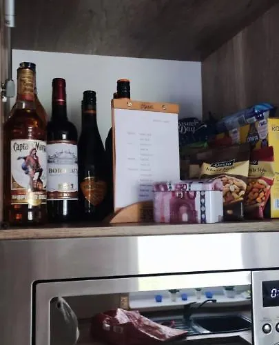 Bee Happy Апартаменты